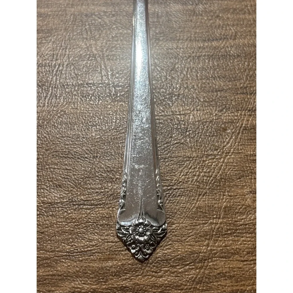 Rogers Bro STARLITE Pattern Reinforced Plate IS Flatware 1950's - 64 Pcs.